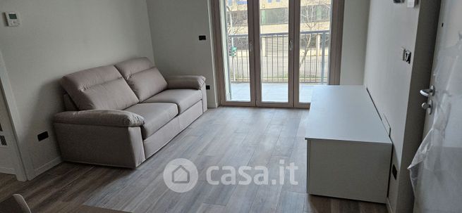 Appartamento in residenziale in Via Fratelli Arcari 2