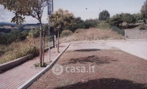 Terreno edificabile in residenziale in Via Roma