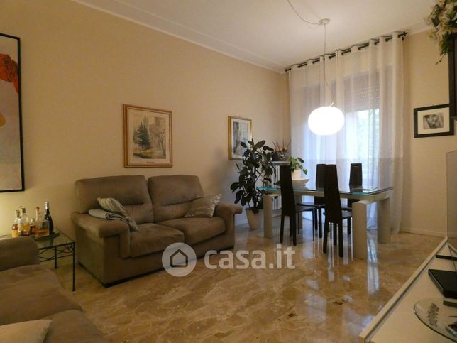Appartamento in residenziale in Via La Spezia 90