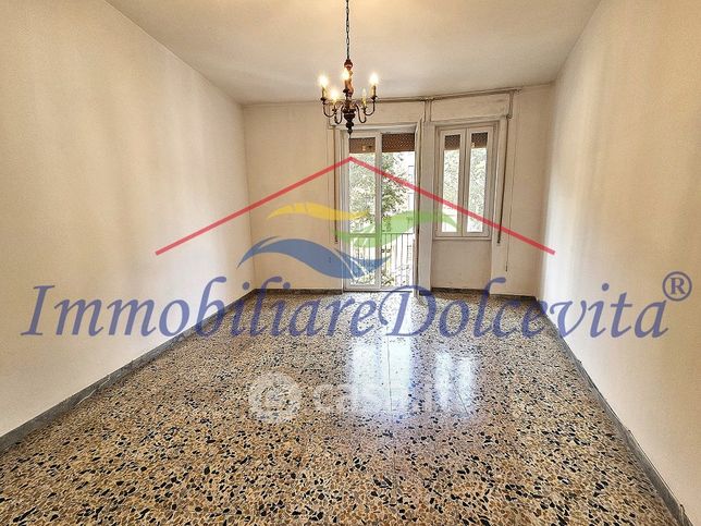 Appartamento in residenziale in Viale Edmondo de Amicis 65