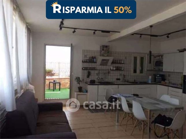 Appartamento in residenziale in Via delle Ninfe 34