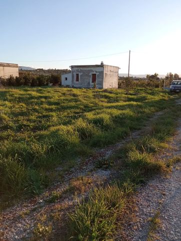 Terreno agricolo in commerciale in