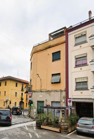 Appartamento in residenziale in Piazza Pasquirolo 2