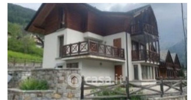 Appartamento in residenziale in Via Ettore Calvelli