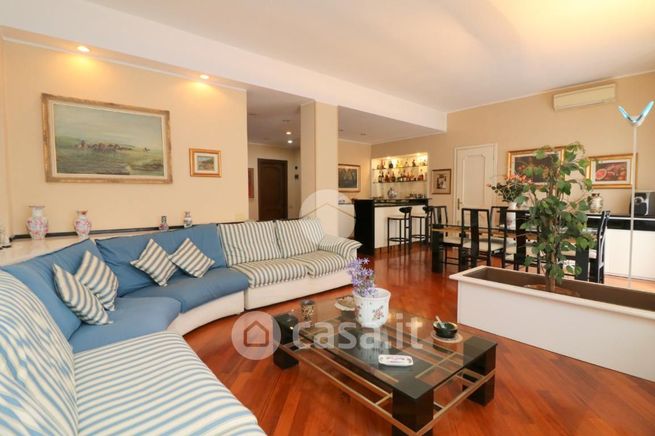Appartamento in residenziale in Via Papa Giovanni XXIII 14