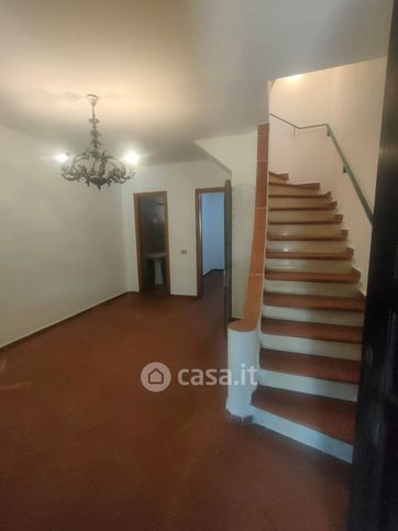 Villetta a schiera in residenziale in Via Butterfly