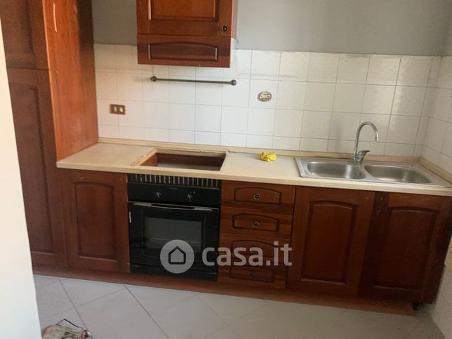 Appartamento in residenziale in Via Conte Mirabelli