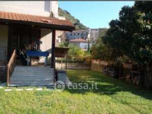 Villetta a schiera in residenziale in Via Sant'Anna 13