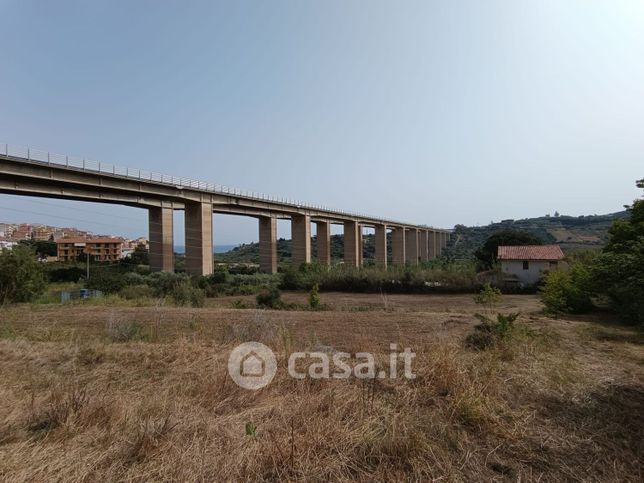 Terreno agricolo in commerciale in Via delle spighe 2