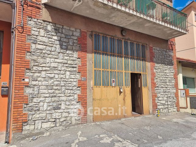 Capannone in commerciale in Via Provinciale Lucchese