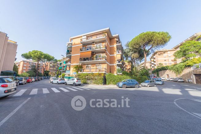 Appartamento in residenziale in Via Peccioli 5