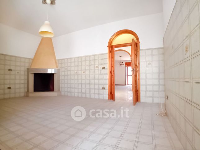 Casa indipendente in residenziale in Latiano