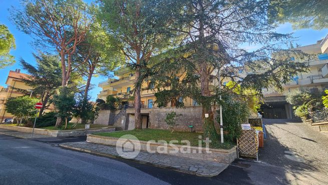 Appartamento in residenziale in Via Tagliasacchi 35