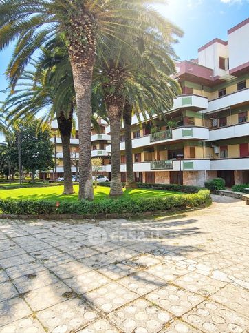 Appartamento in residenziale in Viale Alcione 211