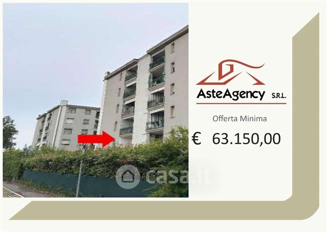Appartamento in residenziale in Via Sant'Angela Merici 5