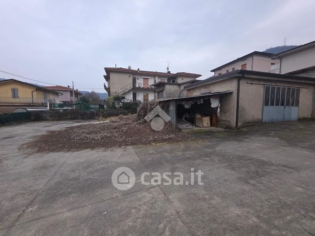 Capannone in commerciale in Via Rizzardi Luigi