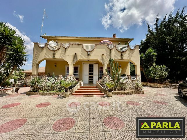 Villa in residenziale in SP73 28