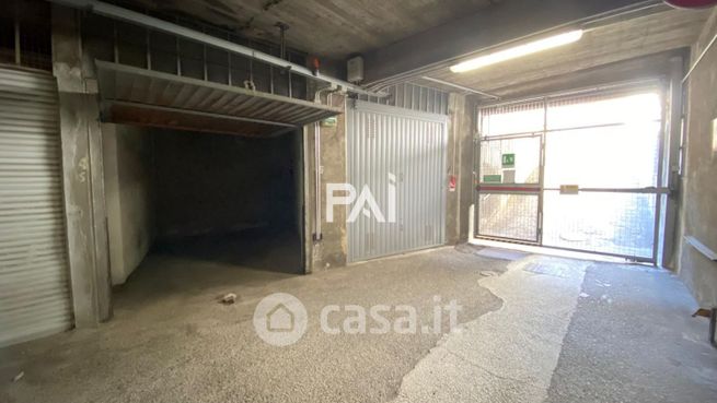 Box/posto auto in residenziale in Via Forlì