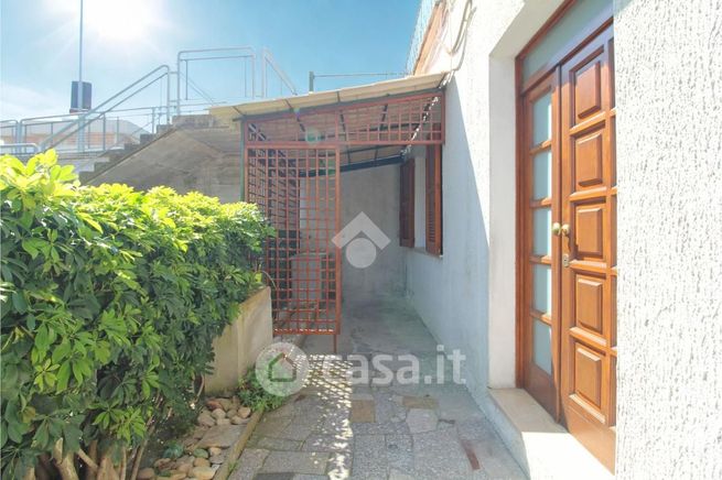 Appartamento in residenziale in Via Cellini 24