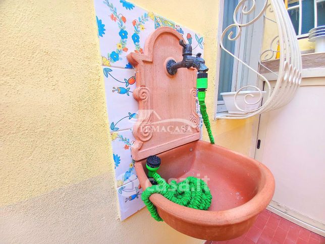 Appartamento in residenziale in Viale Capomazza