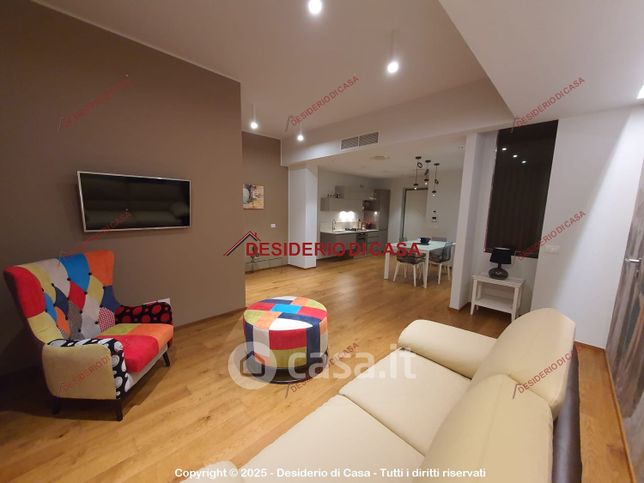 Appartamento in residenziale in Via Trieste 6