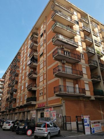 Appartamento in residenziale in Via Marco Celio Rufo