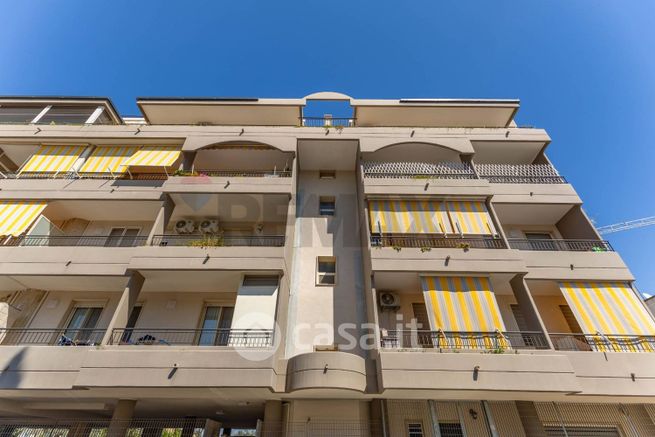 Attico/mansarda in residenziale in Via Angelo Postiglione 18