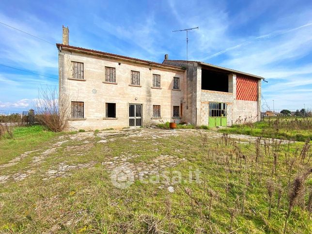 Casa indipendente in residenziale in Via Cadalora