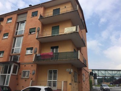 Appartamento in residenziale in Via Azario