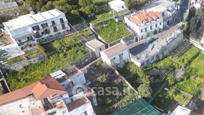 Terreno agricolo in commerciale in Piazza Olmo 6