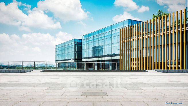 Ufficio in commerciale in A51