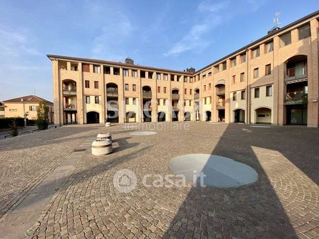 Appartamento in residenziale in Via Don Pietro Mandelli 67