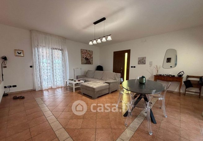 Appartamento in residenziale in Via Madonna delle Grazie