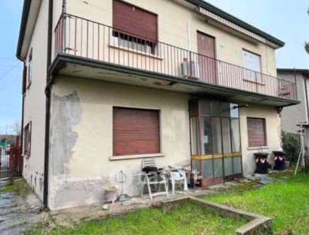 Appartamento in residenziale in Via Giambettino Cignaroli