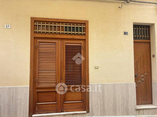 Appartamento in residenziale in Via Rapisardi 65