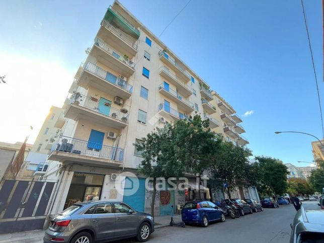 Appartamento in residenziale in Via Filippo Parlatore 42