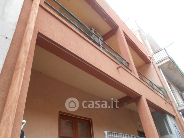 Casa indipendente in residenziale in 