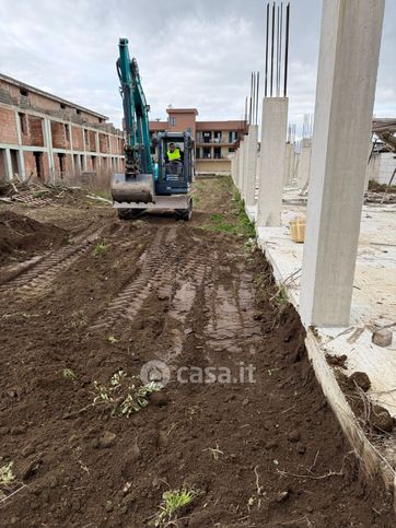 Villetta a schiera in residenziale in Via Bologna 128