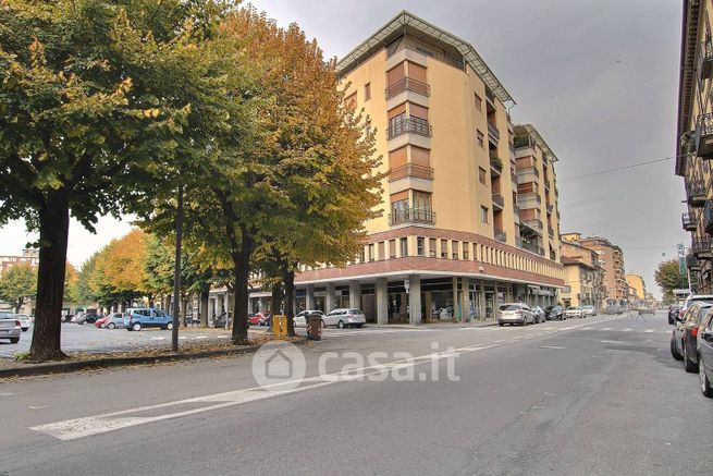Ufficio in commerciale in Via Martiri della Liberazione