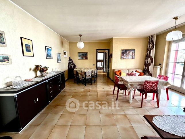 Appartamento in residenziale in Lungomare Europa 300