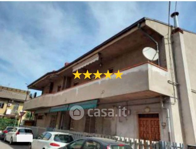 Appartamento in residenziale in Via Monte Sirente