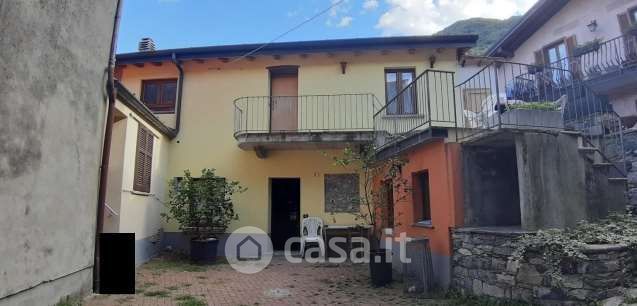 Appartamento in residenziale in Via della Castagna 9