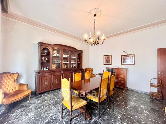 Casa indipendente in residenziale in Via Pistoiese
