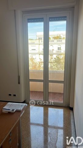 Ufficio in commerciale in Via Antonio Cecchi