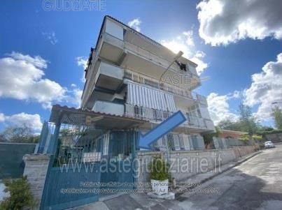 Appartamento in residenziale in Vico Santa Maria delle Grazie a Capodimonte 18