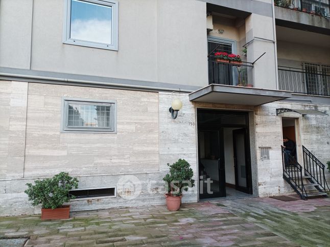 Appartamento in residenziale in Viale Virgilio 150