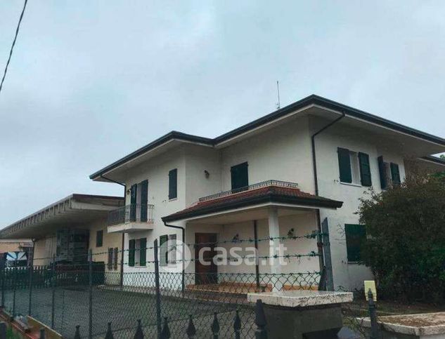 Appartamento in residenziale in Via San Mauro