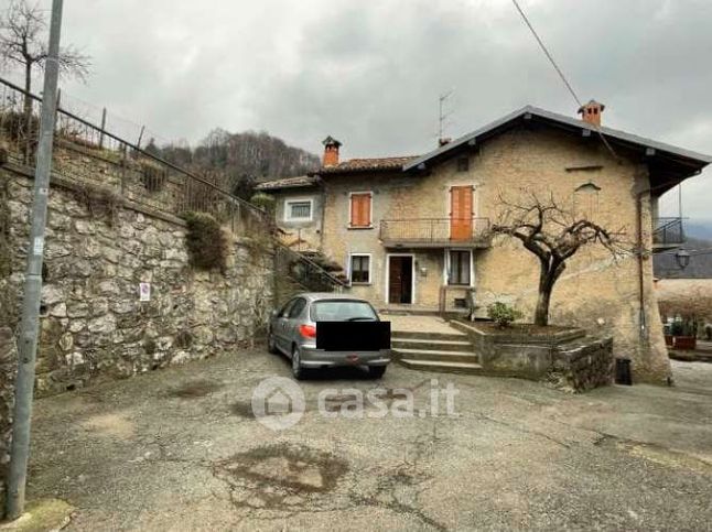 Appartamento in residenziale in Via Bruga