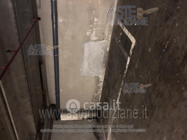 Box/posto auto in residenziale in Via Fieschi 15