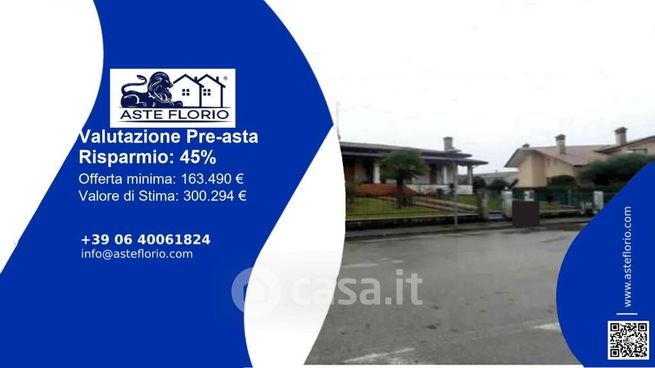 Villa in residenziale in Via Torcelle